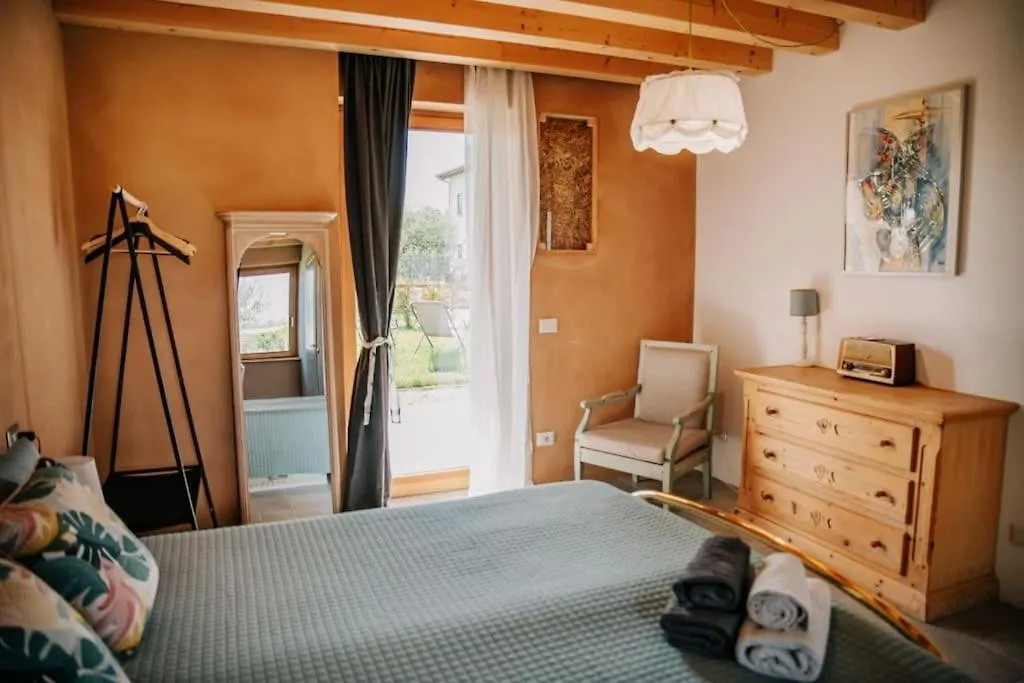 Apartment Country Apartment, Near Bardolino And Lazise Calmasino