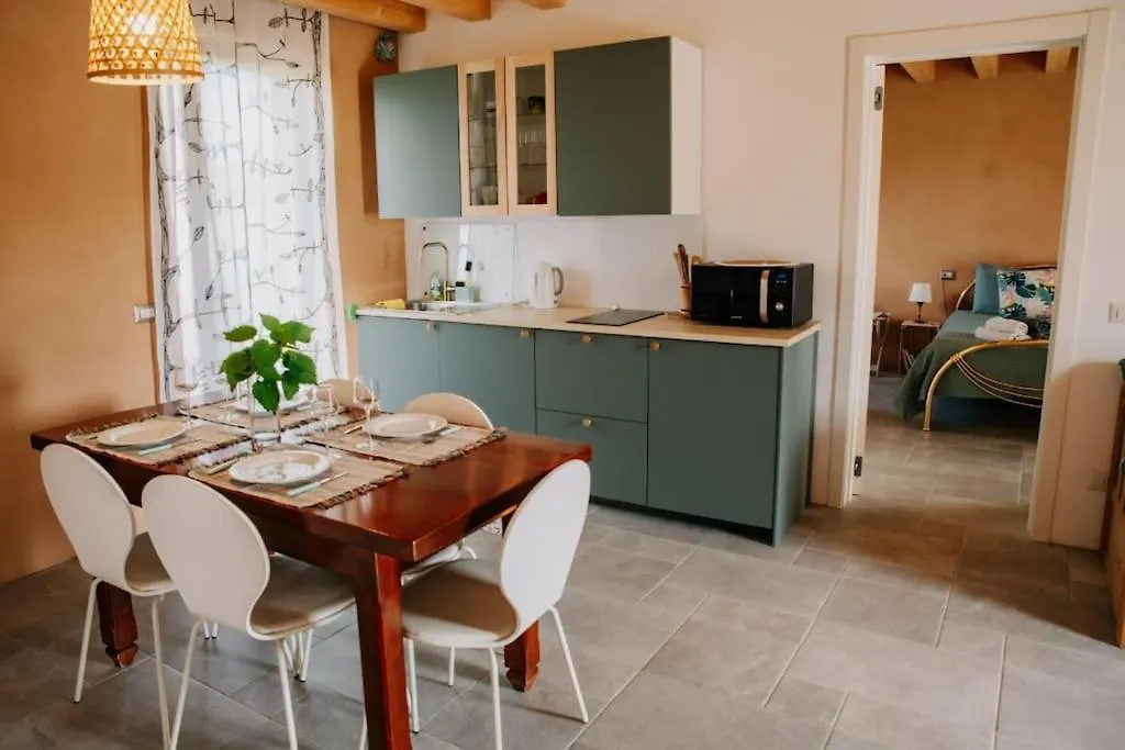Country Apartment, Near Bardolino And Lazise Calmasino 0*,  Italien