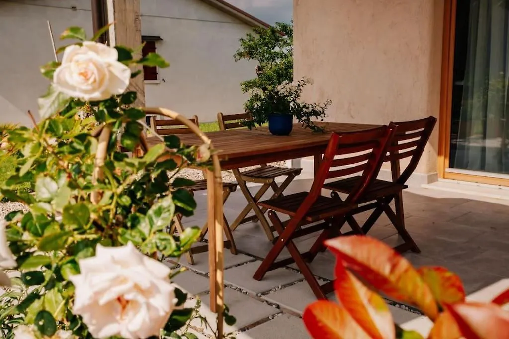 Country Apartment, Near Bardolino And Lazise Calmasino