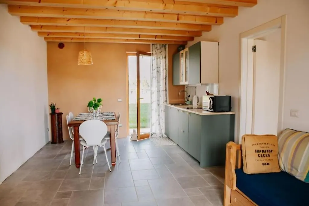 Country Apartment, Near Bardolino And Lazise Calmasino Apartment